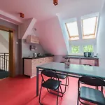 Fitness Hostel Premium